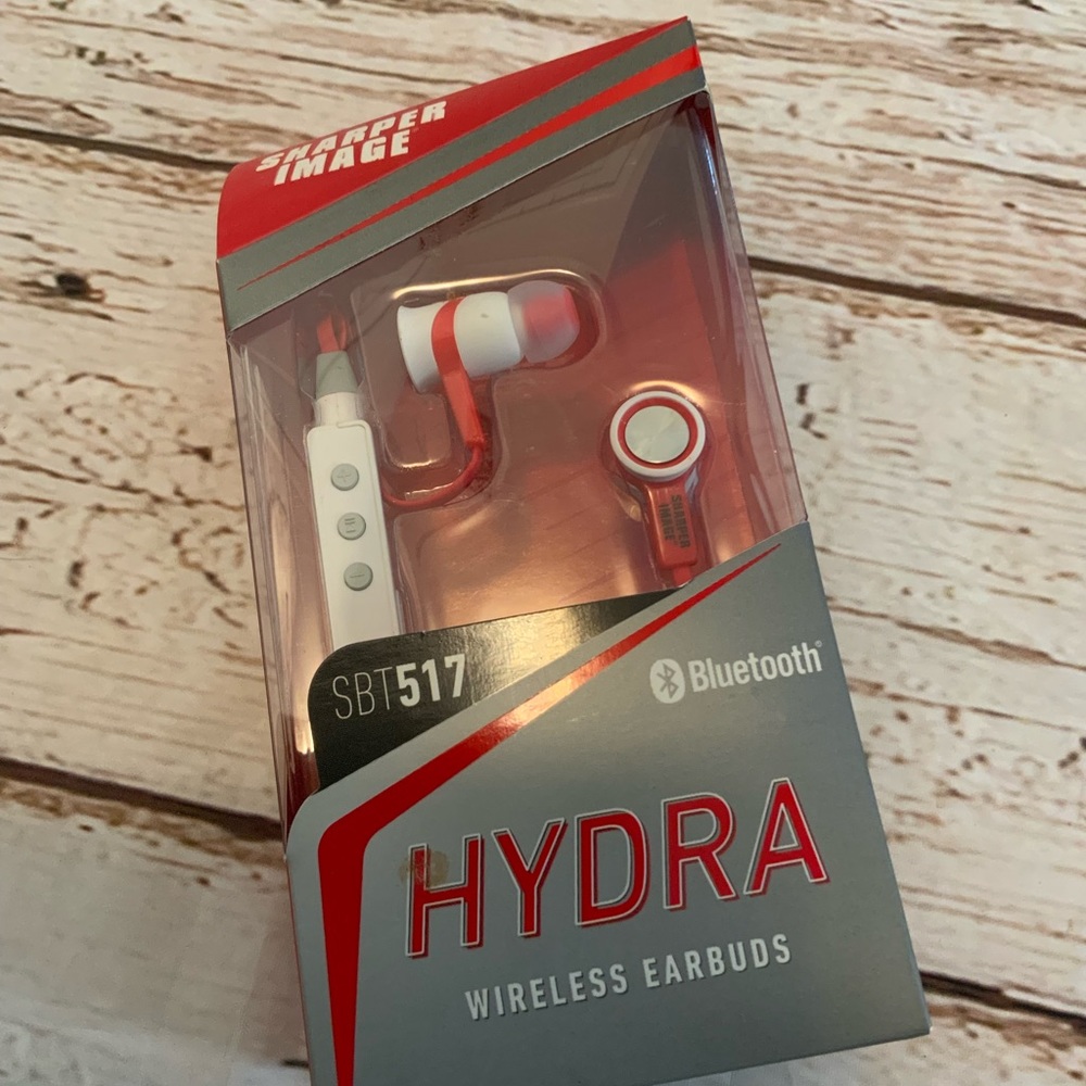 Sharper Image Hydra Wireless Headphones Earbuds SBT517 Bluetooth. ‎ New In Box.